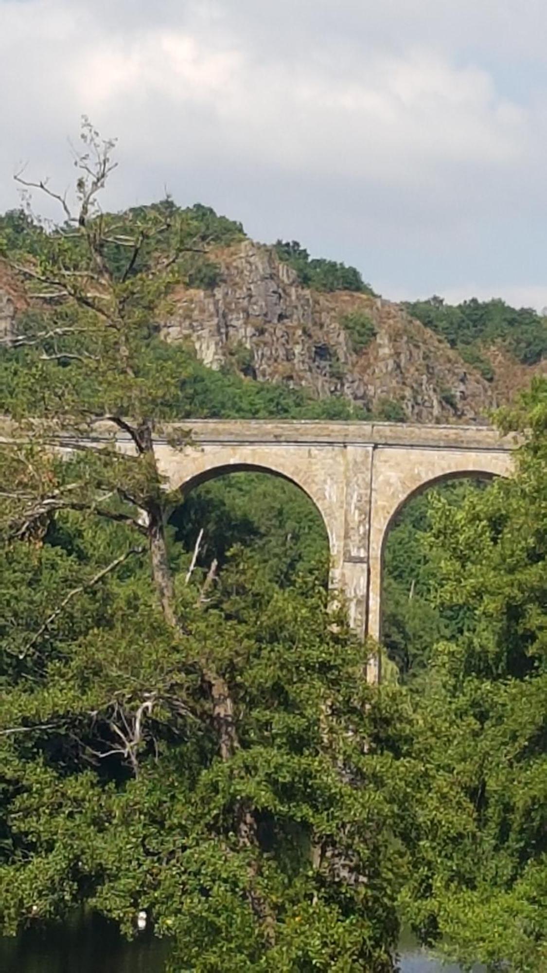 Coeur De Falaise, Normandie Suisse Normande Falaise  Luaran gambar